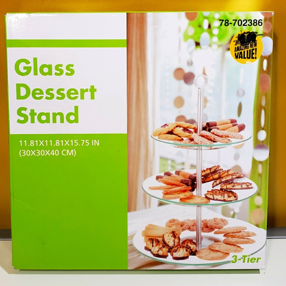 Glass dessert stand